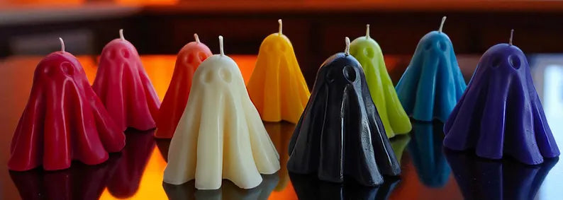 5 Little Adorable Ghost Candles