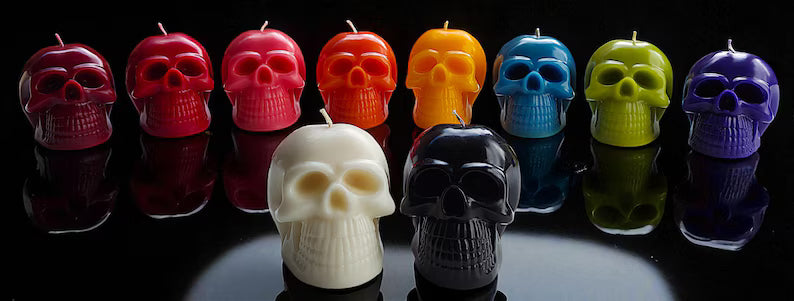 Halloween Neanderskull candle
