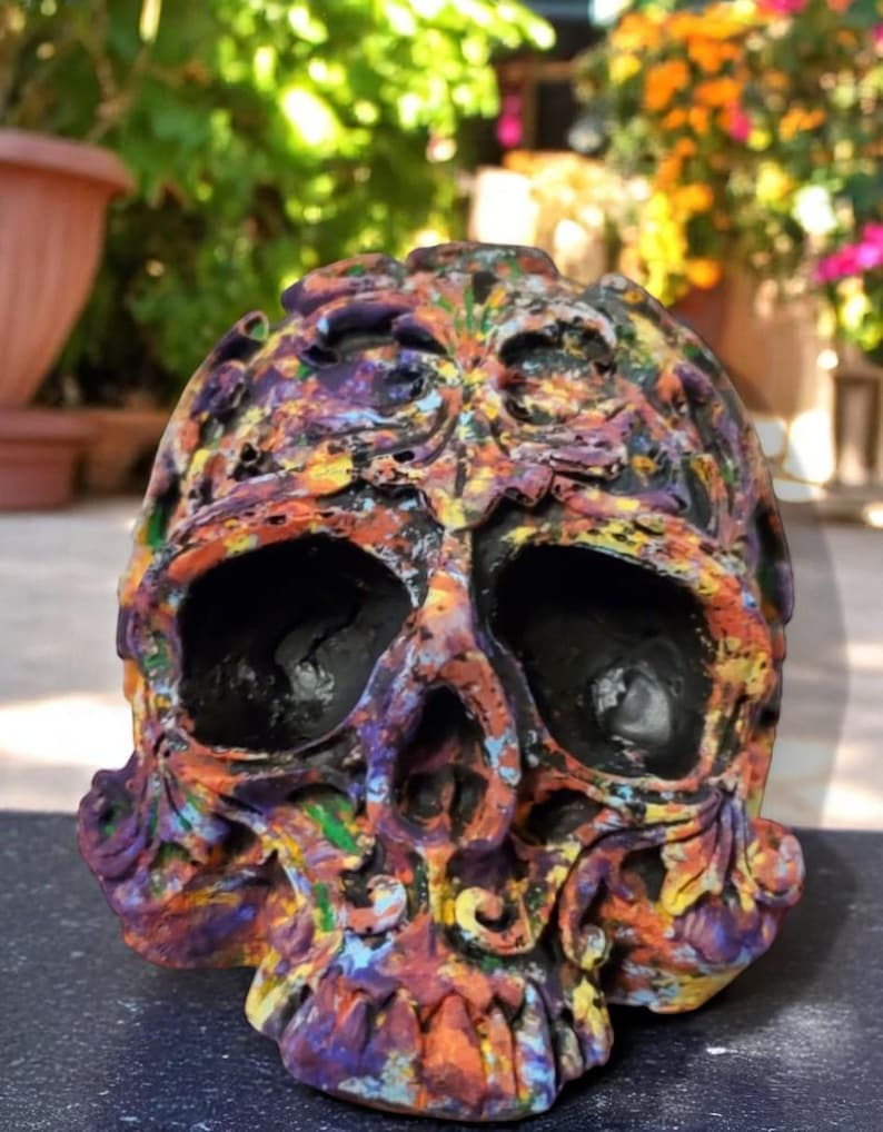 Drop Dead Gorgeous Halloween Skull