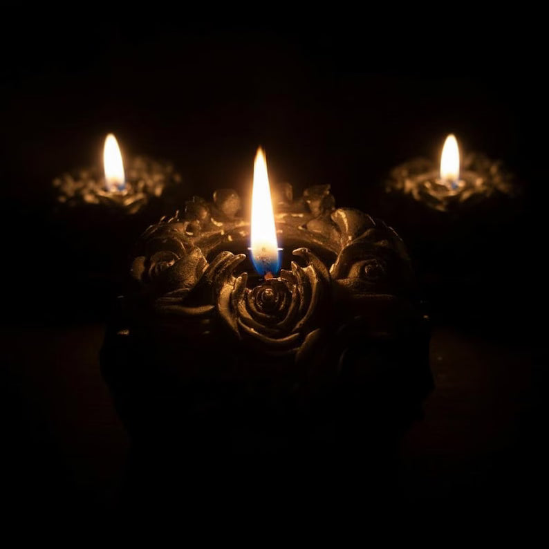 Blooming Roses Sphere Candle