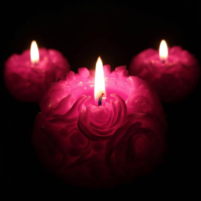 Blooming Roses Sphere Candle