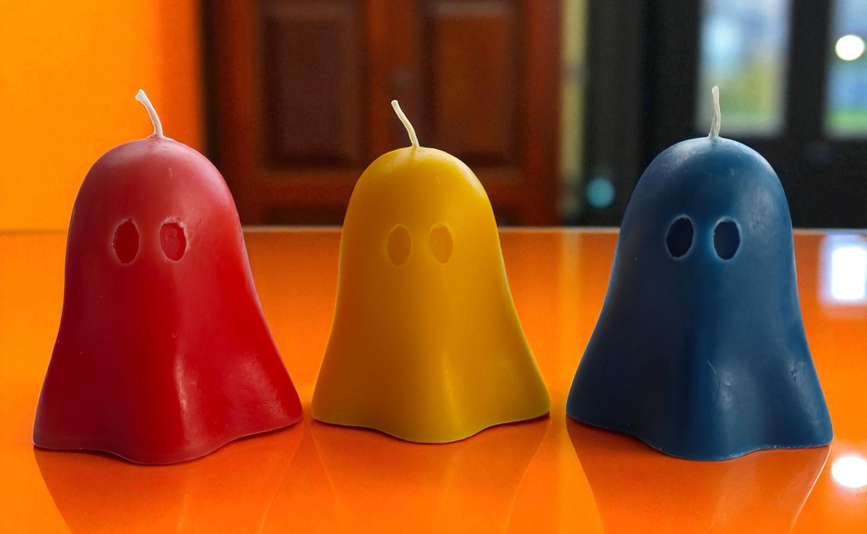 Handcrafted Tiny Ghost Candles: Spooky Halloween Decor