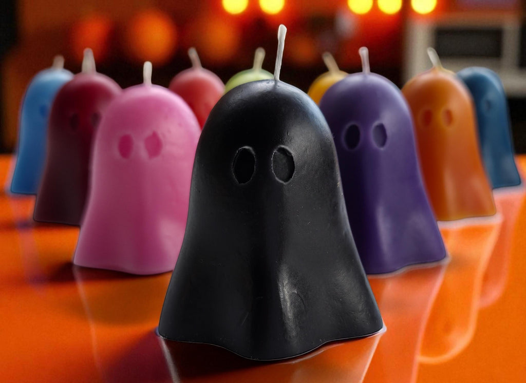 Handcrafted Tiny Ghost Candles: Spooky Halloween Decor
